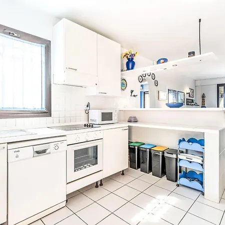 Giulia Ii By Interhome Daire Lumio (Corsica)